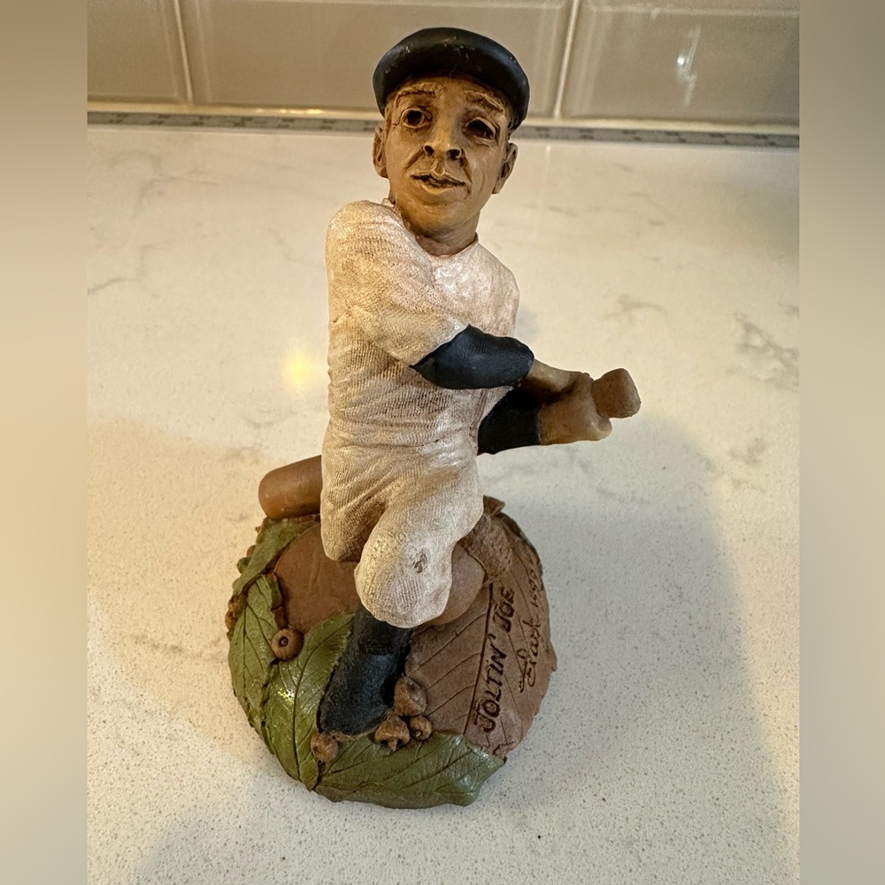 Vintage Tom Clark Gnome Baseball Great Jolting Joe #5403 1999 from Cairn Studio
